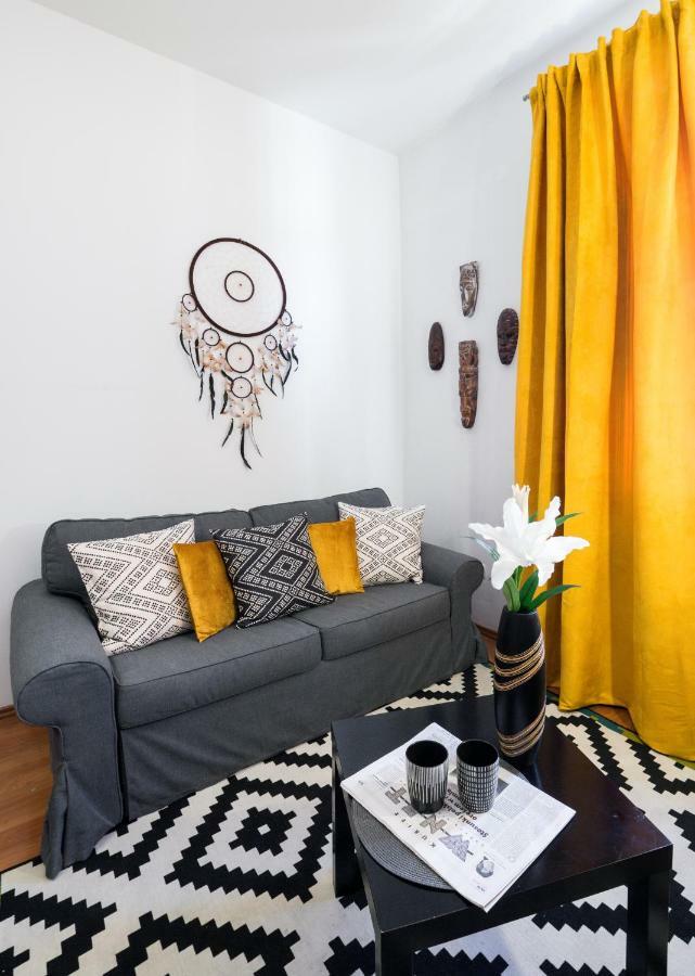 Cichy Apartament Obok Wawelu Tarlowska Cracovia Exterior foto