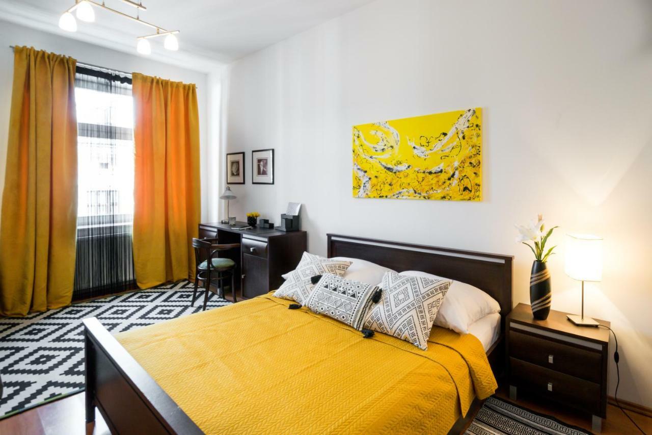 Cichy Apartament Obok Wawelu Tarlowska Cracovia Exterior foto
